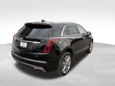 Used 2024 Cadillac XT5 Premium Luxury image 2