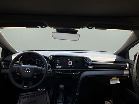 Used 2026 Toyota Camry XSE image 10