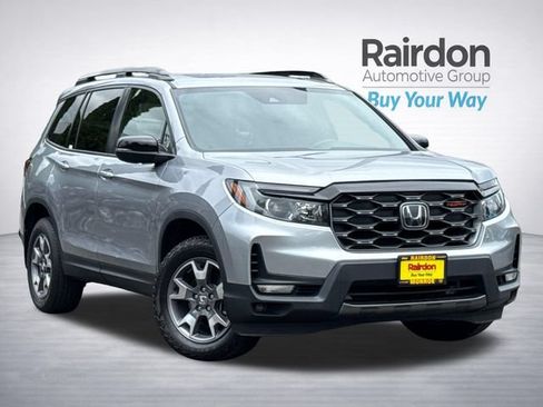 Used 2023 Honda Passport TrailSport image 1