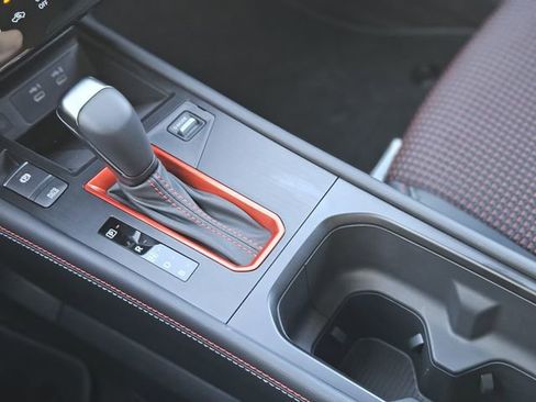 New 2026 Nissan Kicks SR FWD image 25