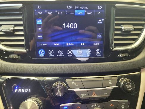 Used 2017 Chrysler Pacifica Touring-L Plus w/ Tire & Wheel Group FWD image 25