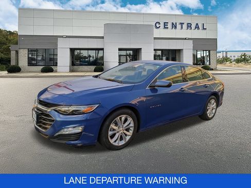 Used 2023 Chevrolet Malibu LT image 3