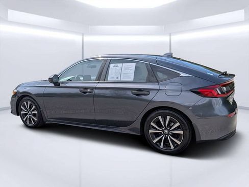 Used 2024 Honda Civic EX-L image 4