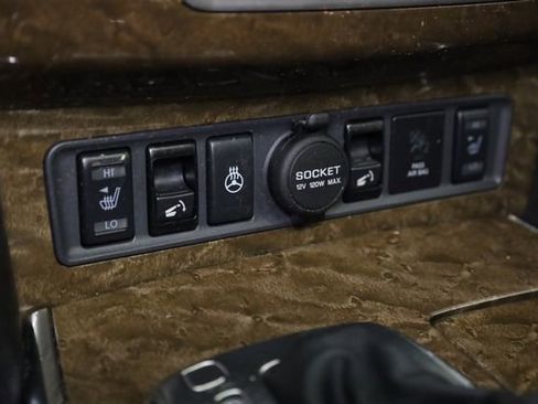 Used 2016 INFINITI QX80 4WD w/ 22" Wheel Package image 26