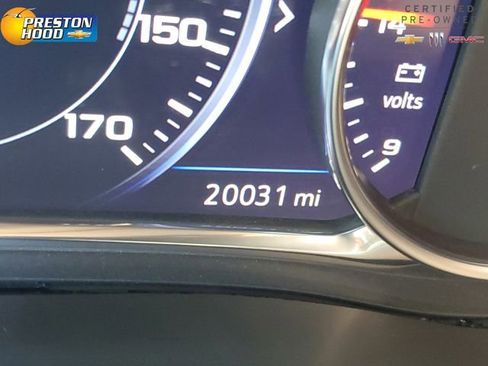 Certified 2023 Chevrolet Traverse Premier w/ LPO, Floor Liner Package FWD image 34