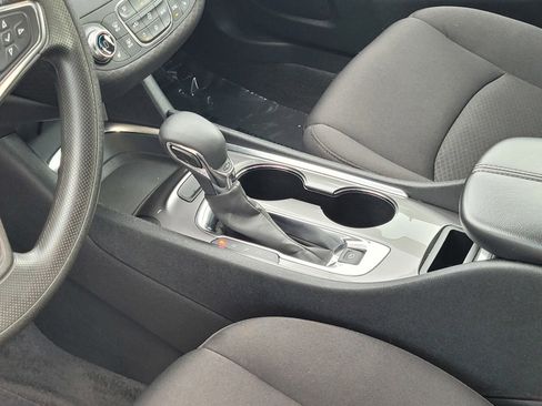 Used 2023 Chevrolet Malibu LT image 20