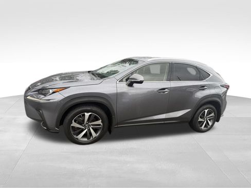 Used 2018 Lexus NX 300 AWD w/ Premium Package image 2