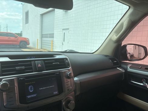 Used 2019 Toyota 4Runner SR5 Premium RWD image 14