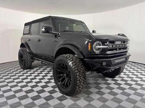 Used 2023 Ford Bronco Outer Banks AWD/4WD image 4