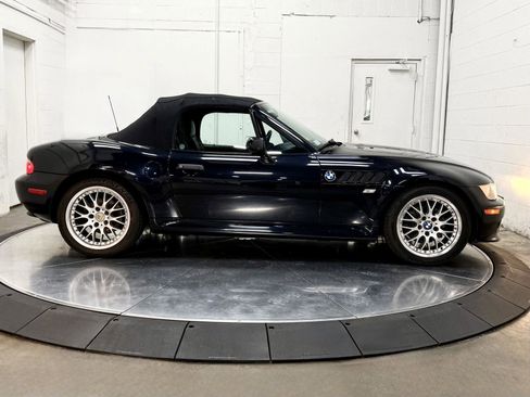 Used 2000 BMW Z3 2.8 RWD image 9