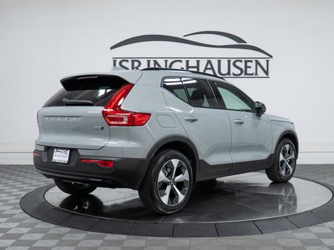 New 2026 Volvo XC40 B5 Plus w/ Protection Package Premier AWD/4WD image 5