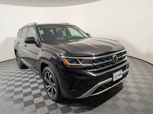 Used 2023 Volkswagen Atlas SEL image 1