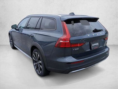 New 2026 Volvo V60 B5 Cross Country Ultra w/ Climate Package AWD/4WD image 8