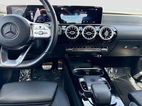 Used 2020 Mercedes-Benz CLA 250 w/ AMG Line image 17