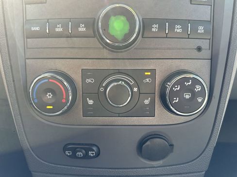 Used 2009 Chevrolet HHR LT w/ LT Preferred Equipment Group image 23