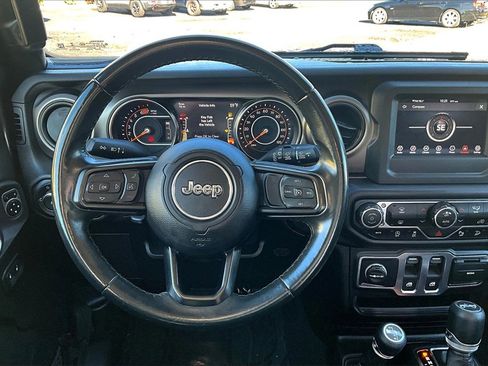 Used 2019 Jeep Wrangler Sport image 7