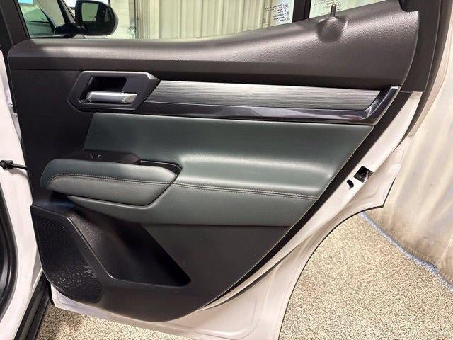 Used 2026 GMC Terrain AT4 w/ Convenience Package III AWD/4WD image 25