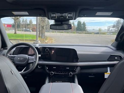 New 2026 Chevrolet Suburban RST w/ RST Capability Package image 17