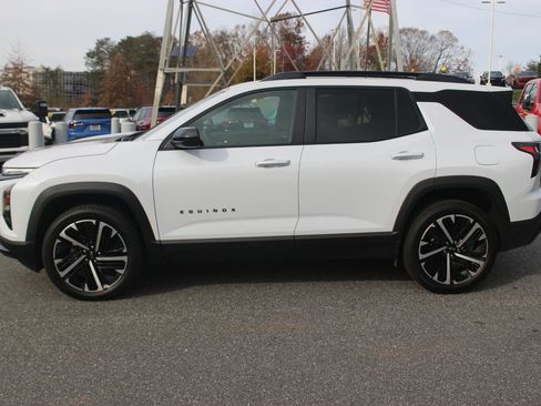 New 2026 Chevrolet Equinox RS w/ Convenience Package III image 4