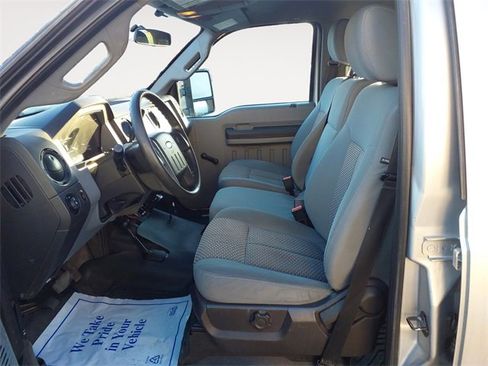 Used 2014 Ford F250 XL image 9