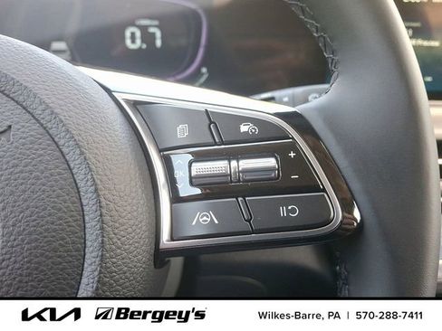 Certified 2025 Kia Seltos S AWD/4WD image 19