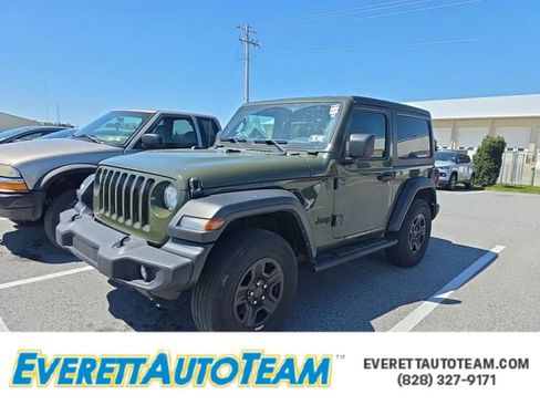 Used 2023 Jeep Wrangler Sport image 1