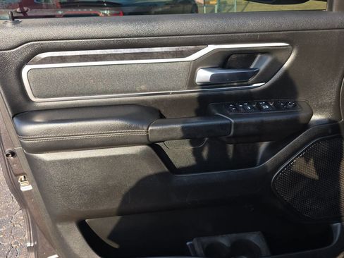 Used 2019 RAM 1500 Big Horn AWD/4WD image 24