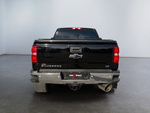Used 2019 Chevrolet Silverado 2500 LTZ w/ Duramax Plus Package image 16