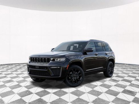 New 2026 Jeep Grand Cherokee Limited AWD/4WD image 2