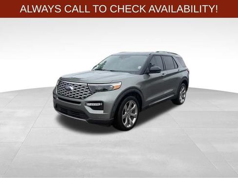 Used 2020 Ford Explorer Platinum w/ Premium Technology Package AWD/4WD image 3