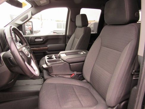 Certified 2022 GMC Sierra 2500 SLE w/ SLE Value Package; image 15