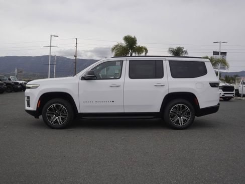 New 2026 Jeep Grand Wagoneer 4WD image 7