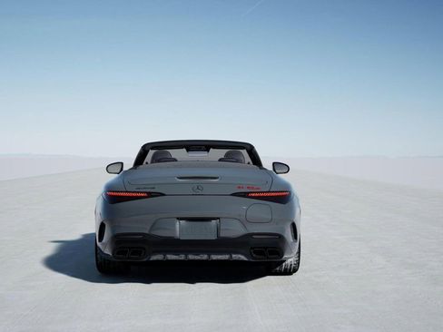 Used 2025 Mercedes-Benz SL 63 AMG S e Performance 4MATIC image 25