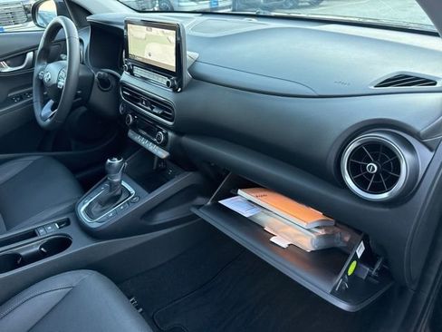 Used 2022 Hyundai Kona Limited image 24