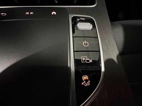 Used 2022 Mercedes-Benz GLC 300 4MATIC image 30