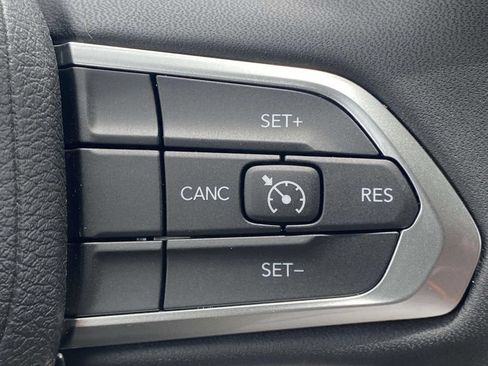 New 2026 Jeep Compass Latitude AWD/4WD image 51