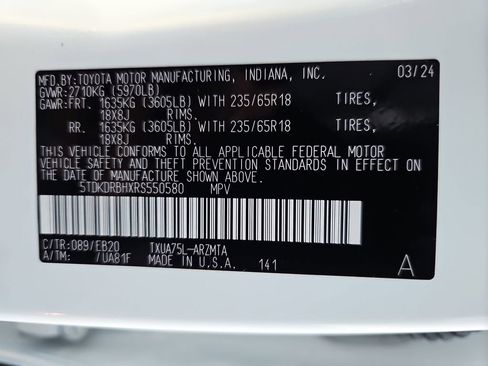 Certified 2024 Toyota Highlander XLE AWD/4WD image 25