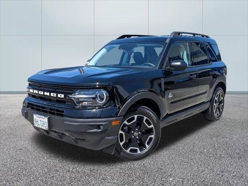 Certified 2023 Ford Bronco Sport Outer Banks AWD/4WD image 1
