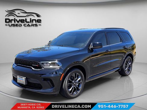 Used 2025 Dodge Durango GT w/ Blacktop Package RWD image 1