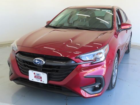 Certified 2025 Subaru Legacy Limited AWD/4WD image 10