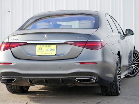 Used 2022 Mercedes-Benz S 580 S 580 w/ AMG Line & Night Pack image 5