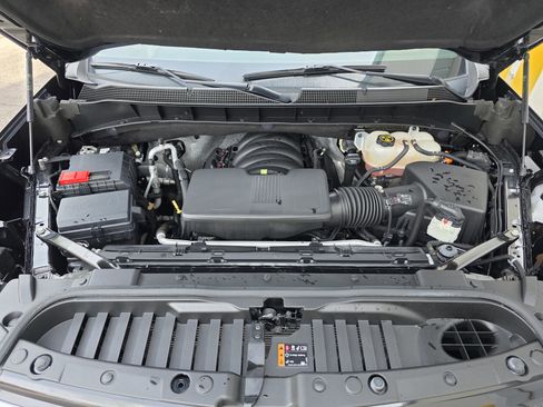 Used 2022 Chevrolet Silverado 1500 High Country w/ Technology Package image 43