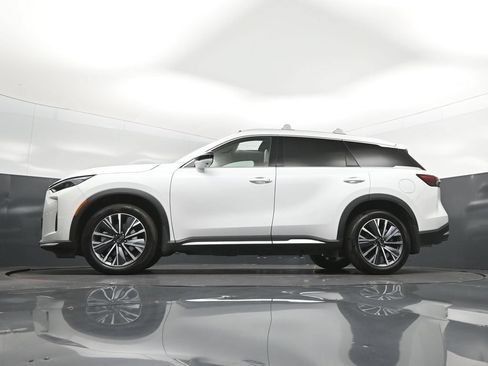 Certified 2026 INFINITI QX60 Luxe w/ Cargo Package FWD image 40