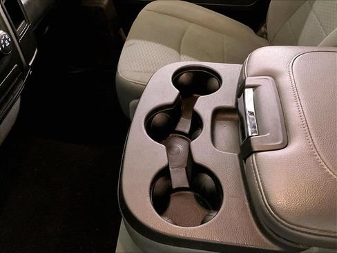 Used 2015 RAM 1500 Express AWD/4WD image 17