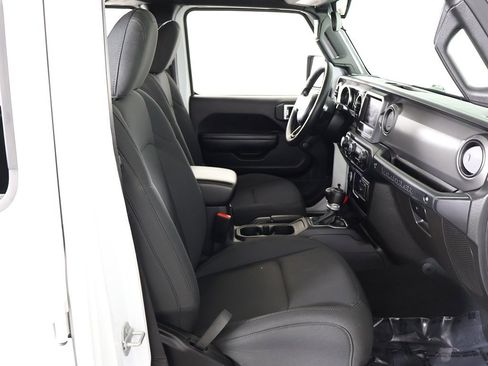 Used 2022 Jeep Wrangler Unlimited Willys image 28