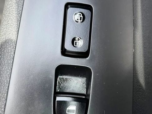 Used 2019 Hyundai Accent SE FWD image 33