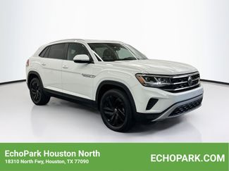 Used 2023 Volkswagen Atlas Cross Sport SE w/ Panoramic Sunroof Package FWD video 1