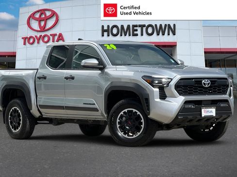 Certified 2024 Toyota Tacoma TRD Off-Road image 1