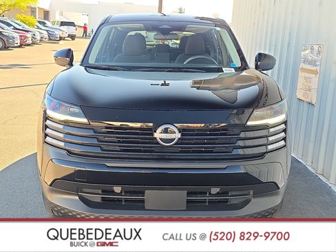 Used 2025 Nissan Kicks SV FWD image 2