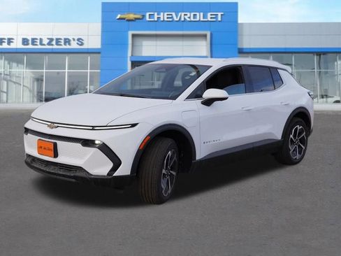 New 2026 Chevrolet Equinox EV LT image 7